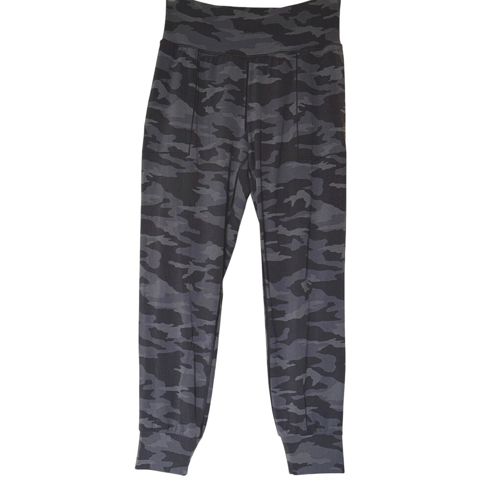 Athleta Salutation Jogger Pants Black Camo Womens Size S 627874 *EUC